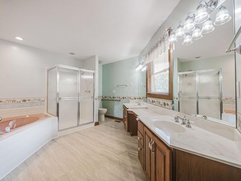 8429 London Groveport Road, Grove City, OH 43123 Photo 34