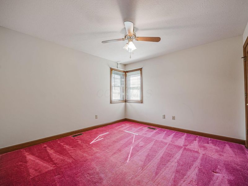 8429 London Groveport Road, Grove City, OH 43123 Photo 46