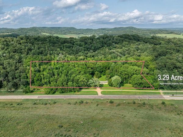 809 HOLMEN DRIVE N, Holmen, WI 54636