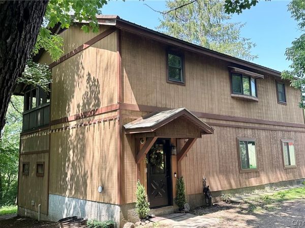 271 Ridge Road, Oswego, NY 13126