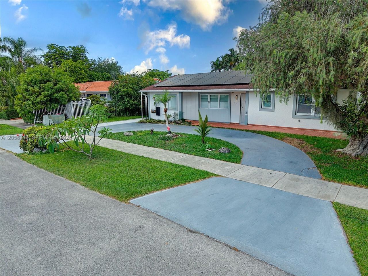 14755 SW 70th Ter , Miami, FL 33193 Photo
