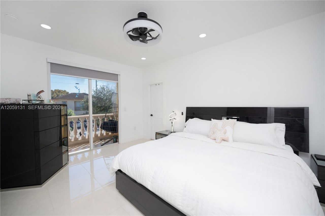 1046 NE 17th Ter , Homestead, FL 33033 Photo