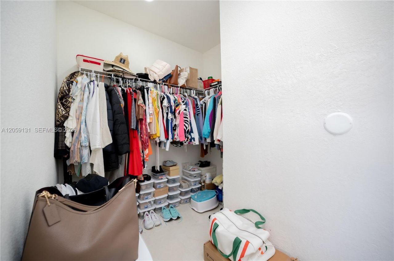 1046 NE 17th Ter , Homestead, FL 33033 Photo