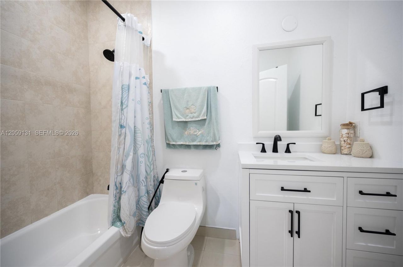 1046 NE 17th Ter , Homestead, FL 33033 Photo