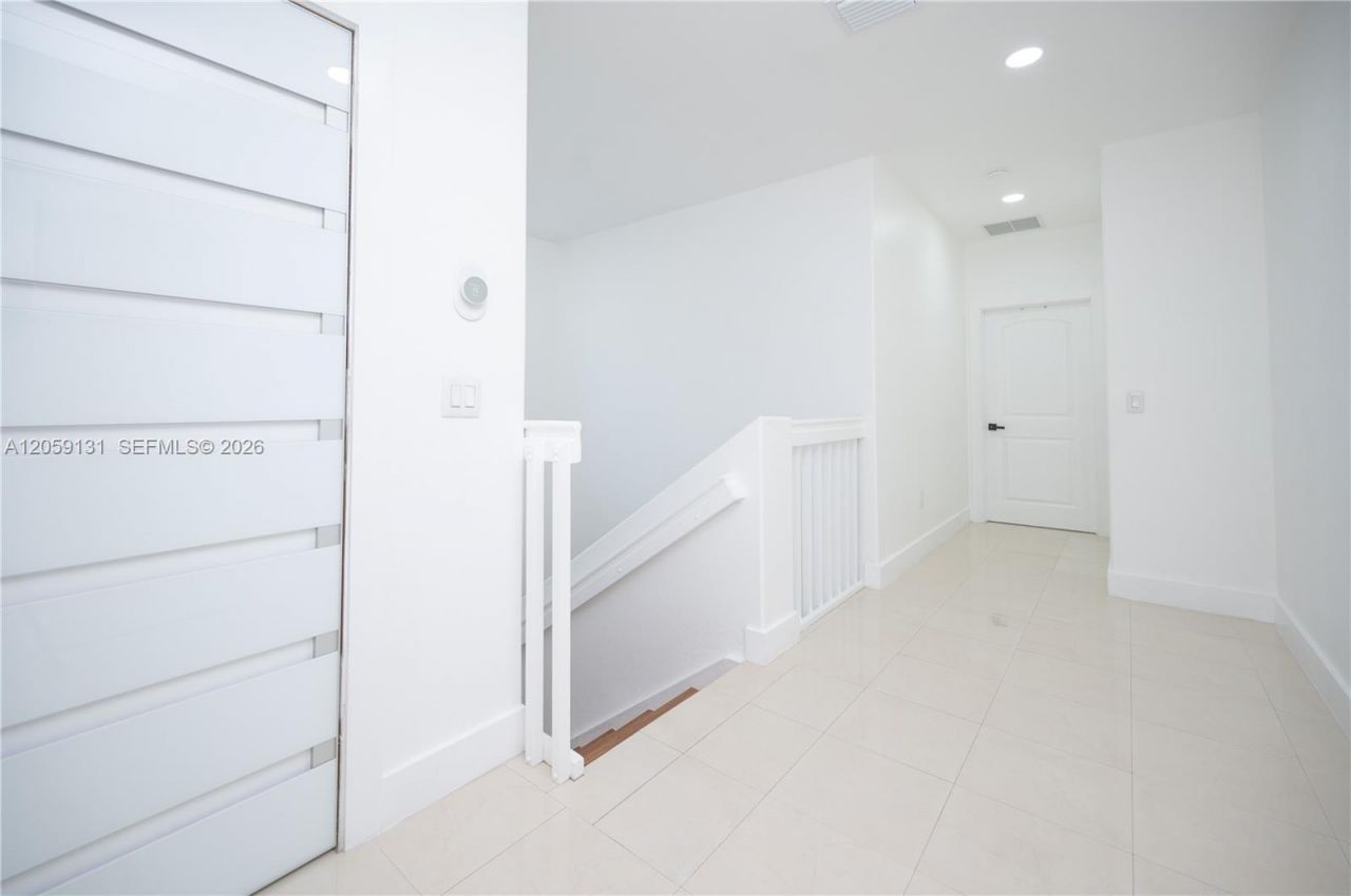 1046 NE 17th Ter , Homestead, FL 33033 Photo