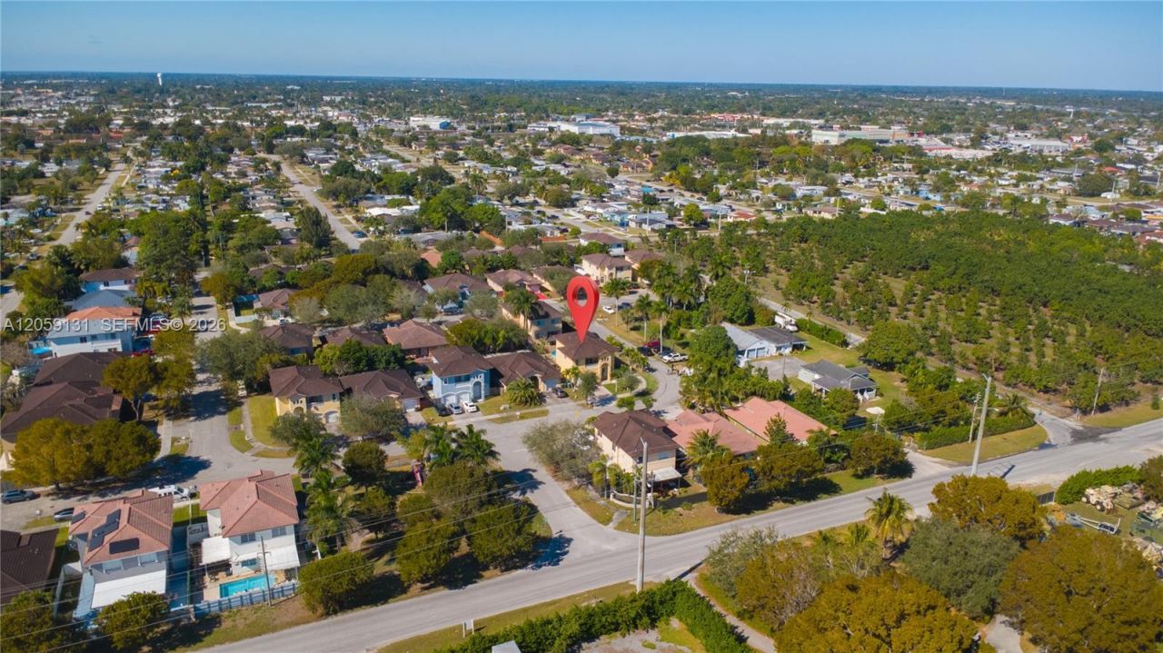 1046 NE 17th Ter , Homestead, FL 33033 Photo