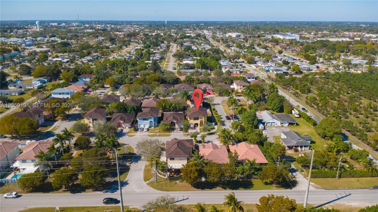 1046 NE 17th Ter , Homestead, FL 33033 Photo