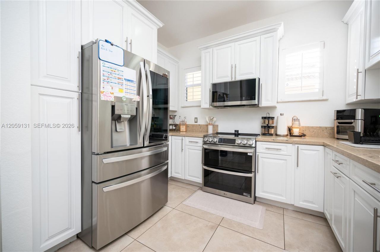 1046 NE 17th Ter , Homestead, FL 33033 Photo
