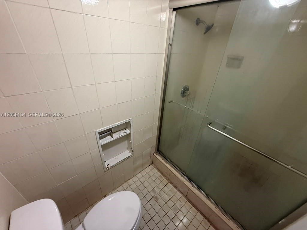 1325 W 68th St , Unit 111, Hialeah, FL 33014 Photo