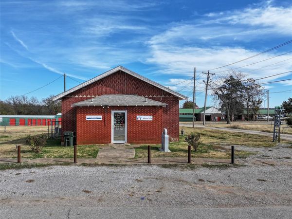 Sulphur, OK 73086