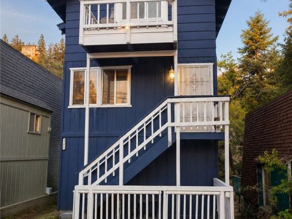 33417 Cedar Dr, Arrowbear, CA 92382