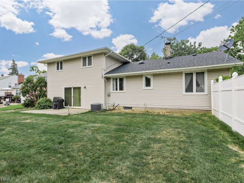 5134 Hickory Drive, Cleveland, OH 44124 Photo 37