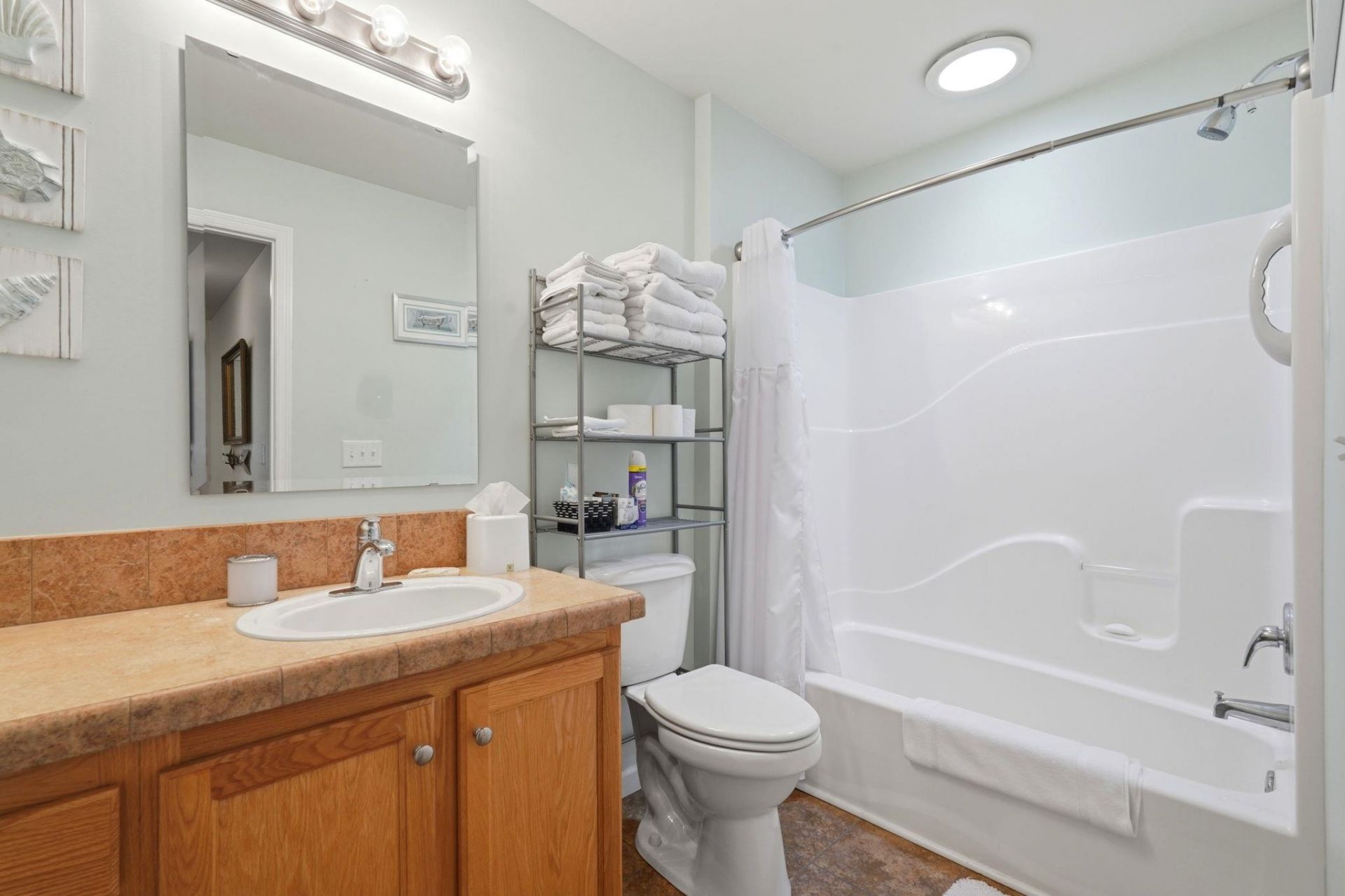 653 Lake Estates Ct. Photo 18