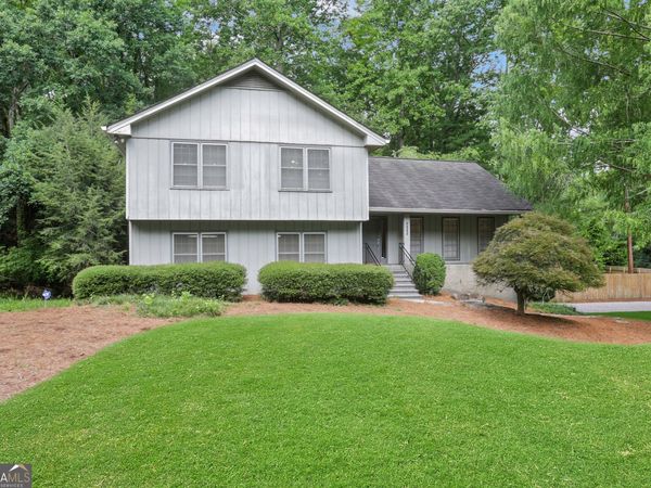 4960 Hidden Branches Circle, Dunwoody, GA 30338