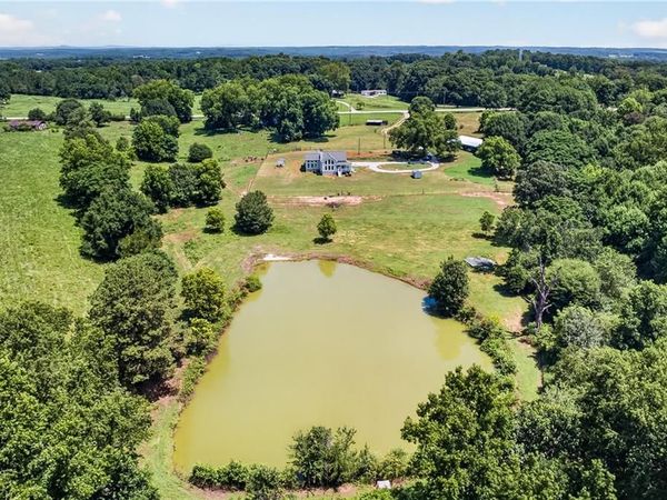 14155 HWY 106 , Carnesville, GA 30521