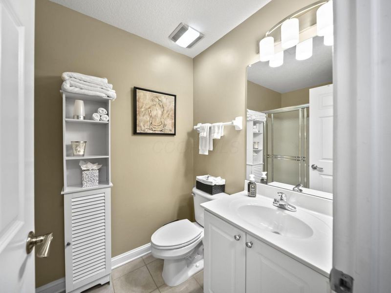215 Ironclad Drive, Columbus, OH 43213 Photo 46