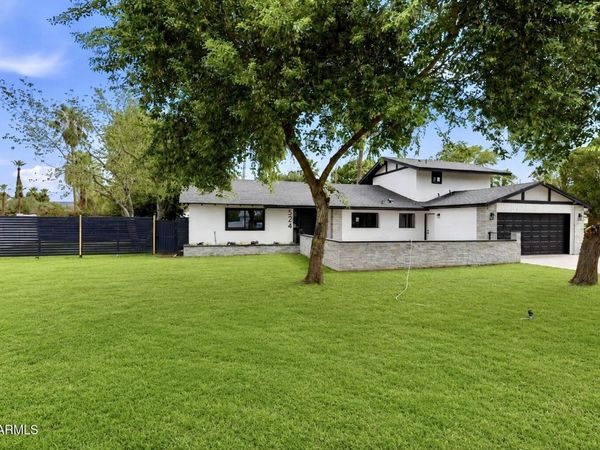 524 W HARMONT Drive, Phoenix, AZ 85021