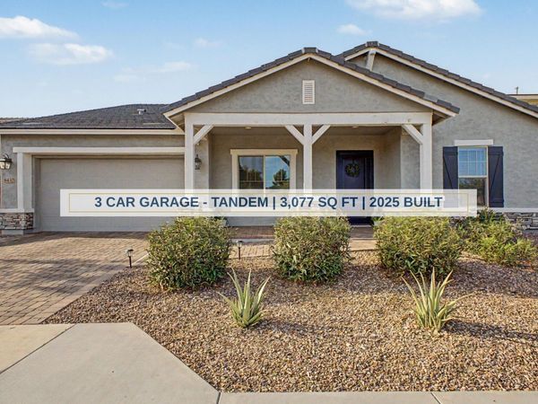 8432 W SOLANO Drive, Glendale, AZ 85305