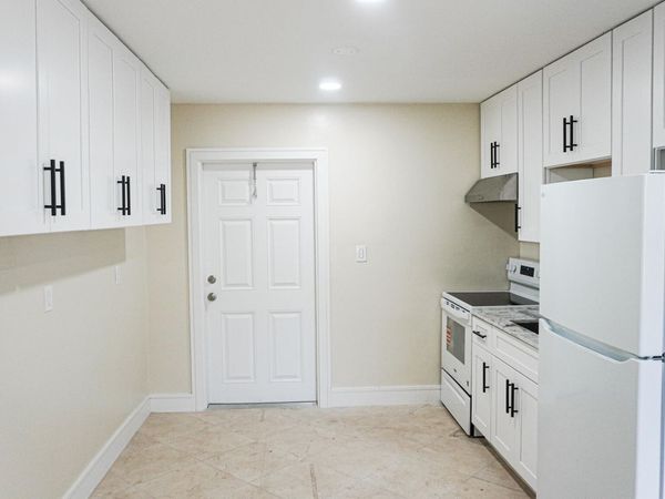1502 AVENUE I, Unit B, Fort Pierce, FL 34950
