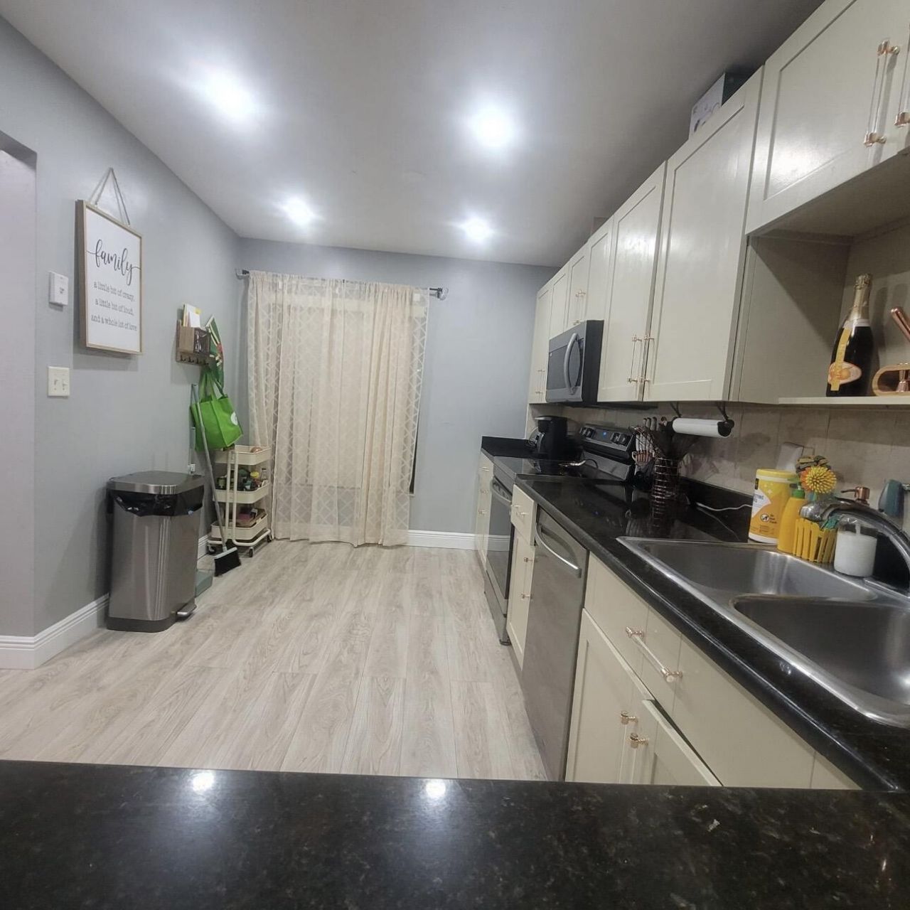 9210 NW 14th Street, Unit 273, Pembroke Pines, FL 33024 Photo