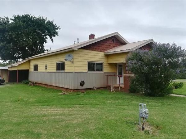 1101 N Main Street , Electra, TX 76360
