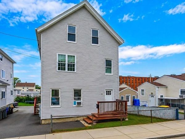32 Slater, Fall River, MA 02720