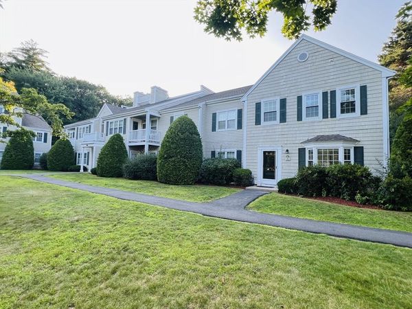 651 Brookside Dr, Unit 651, Andover, MA 01810