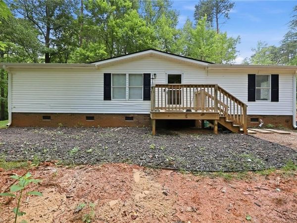 155 Coryland Drive , Walkertown, NC 27051