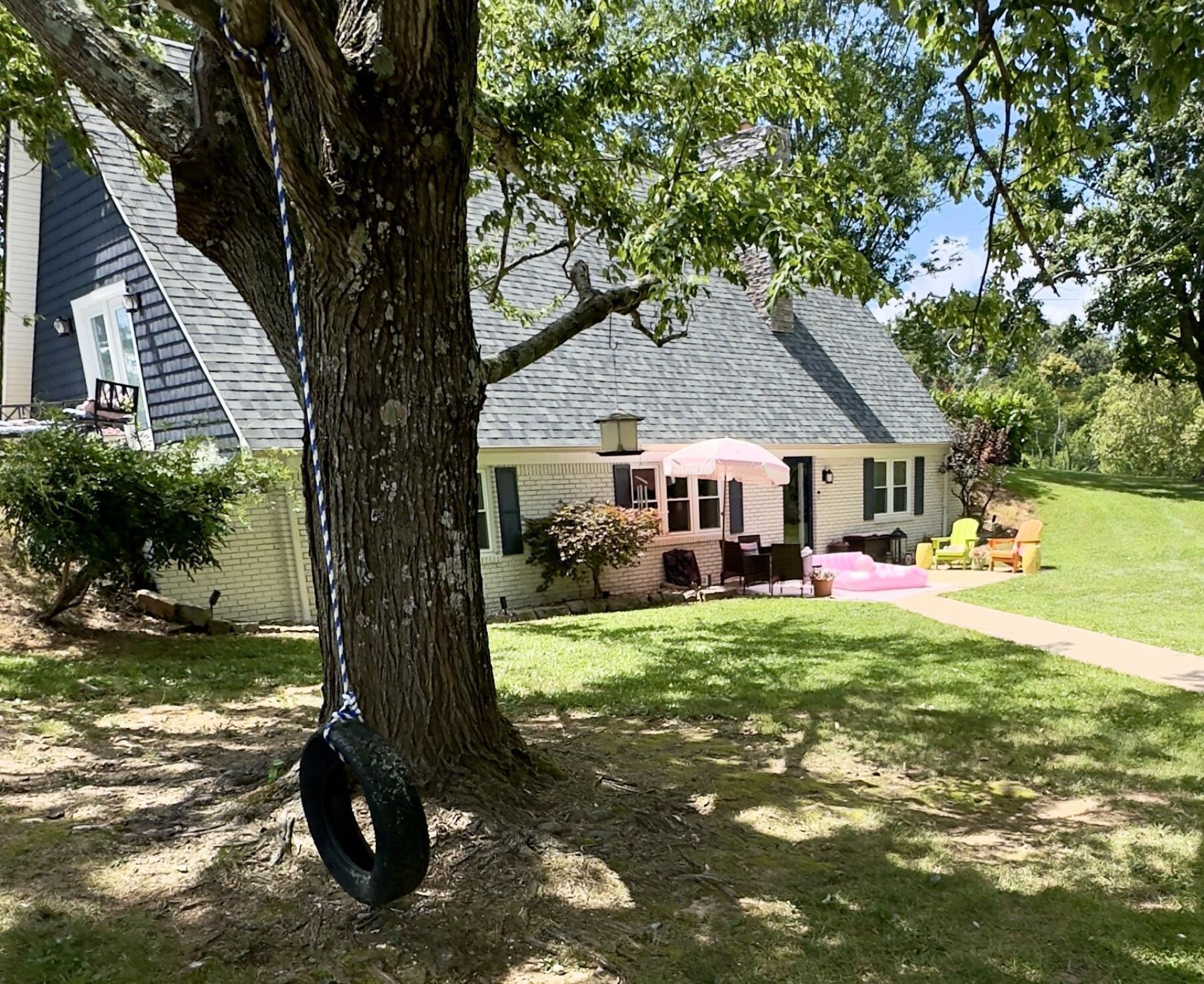 7120 N Hwy 127 , Albany, KY 42602