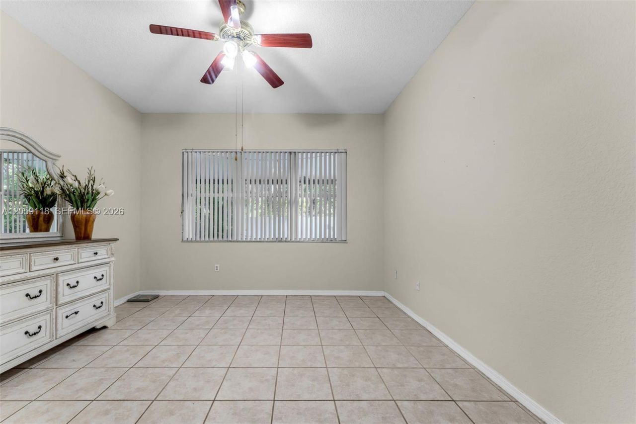 6265 SW 161st Pl, Miami, FL 33193 Photo