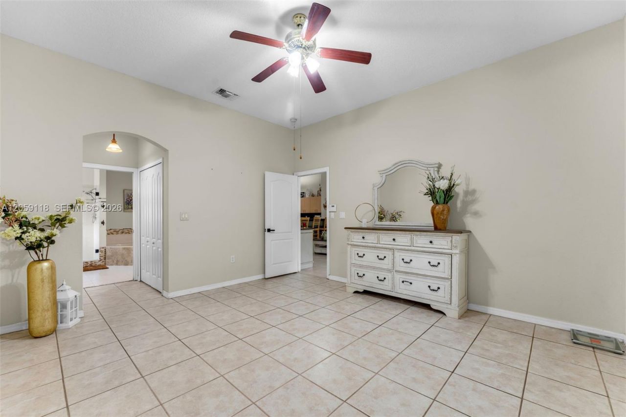 6265 SW 161st Pl, Miami, FL 33193 Photo