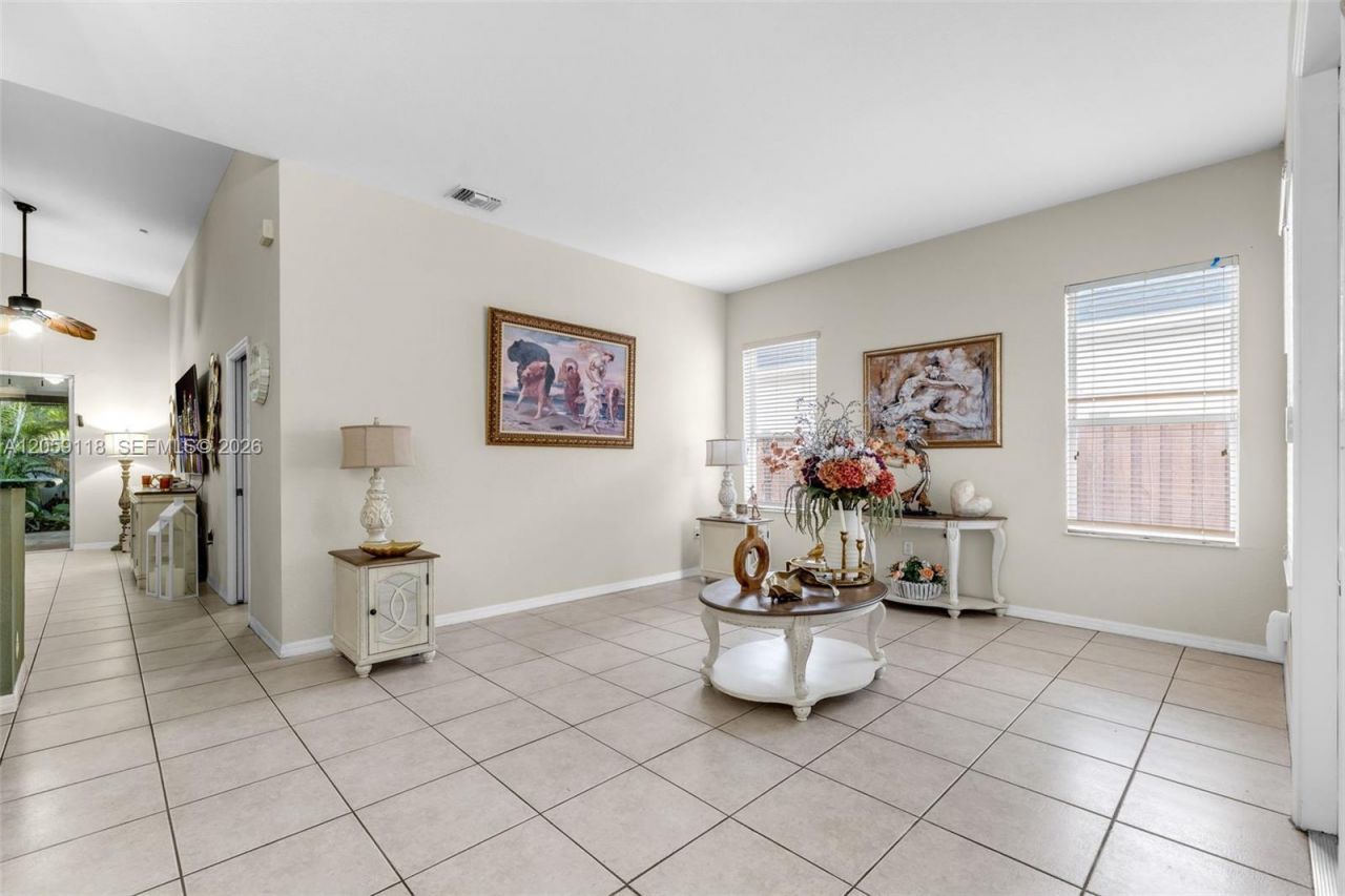 6265 SW 161st Pl, Miami, FL 33193 Photo