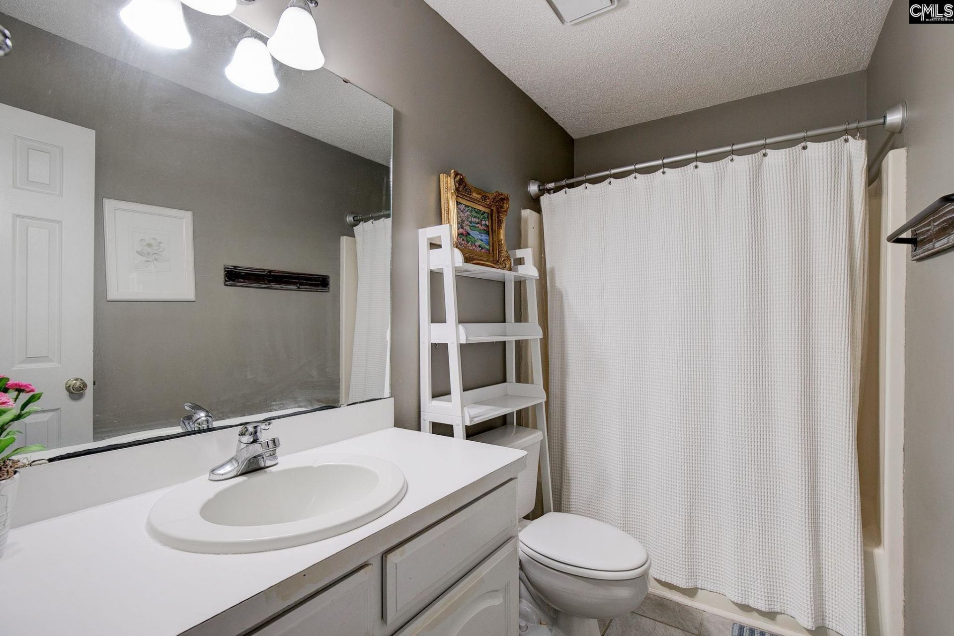 121 Foxridge Run  Photo 26