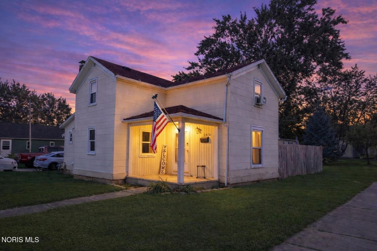 287 E South Street, McComb, OH 45858 Main Photo