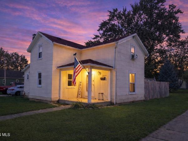 287 E South Street , McComb, OH 45858