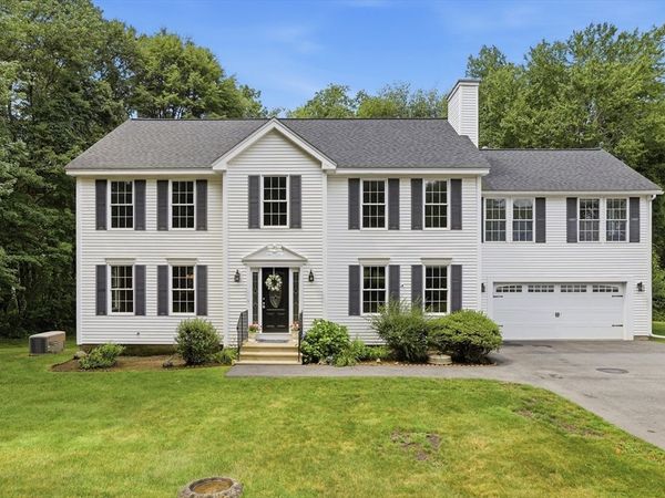 139 Autumn Rd, Dracut, MA 01826