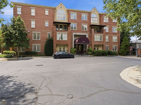 1735 Peachtree Street NE, Unit 304, Atlanta, GA 30309