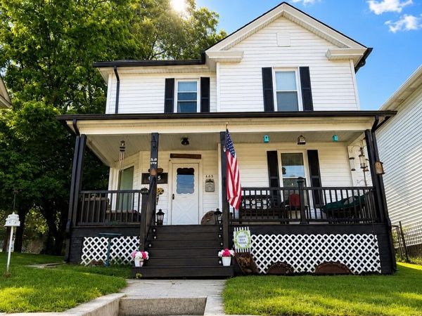 605 Brussels AVE , Clifton Forge, VA 24422