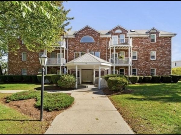 19 Paris Street, Unit 203, Medford, MA 02155