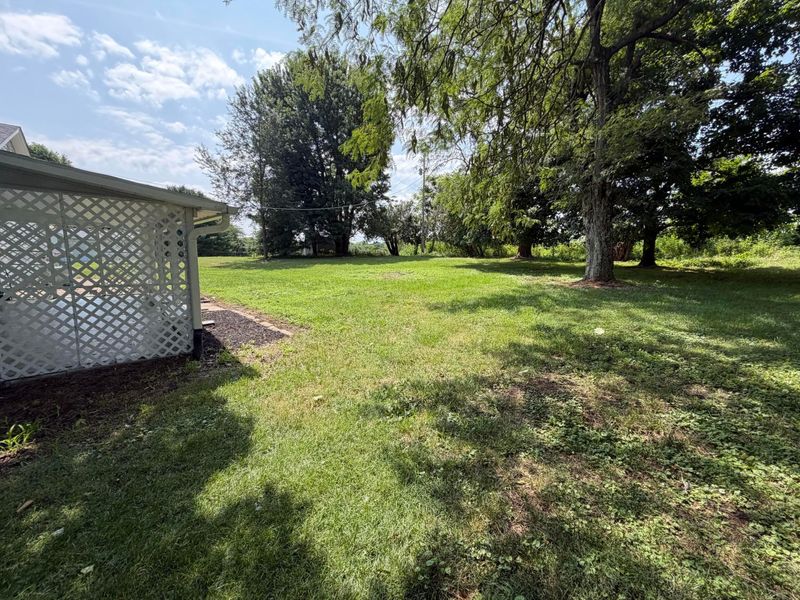 3228 Meadowbrook Drive NE, Lancaster, OH 43130 Photo 6