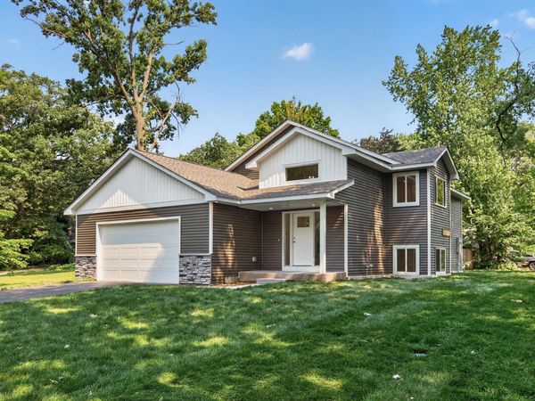5832 Perry Avenue N, Crystal, MN 55429