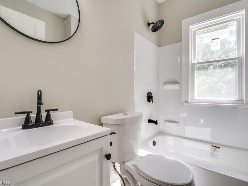4131 E 146th Street, Cleveland, OH 44128 Photo 10