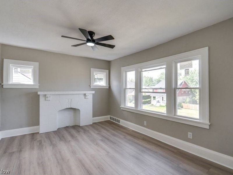 4131 E 146th Street, Cleveland, OH 44128 Photo 19