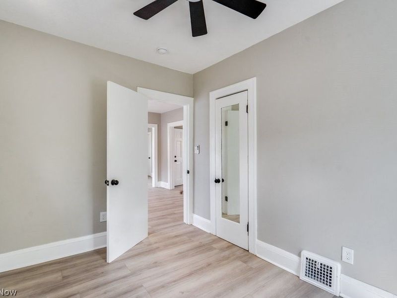 4131 E 146th Street, Cleveland, OH 44128 Photo 27