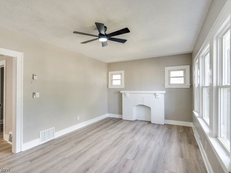 4131 E 146th Street, Cleveland, OH 44128 Photo 7