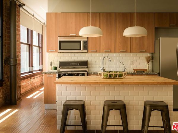 460 S Spring Street, Unit 810, Los Angeles, CA 90013