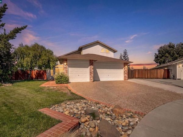 1806 Locke Court, Oakley, CA 94561