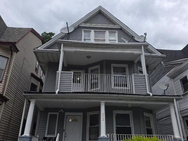 212 Park Ave, East Orange, NJ 07017