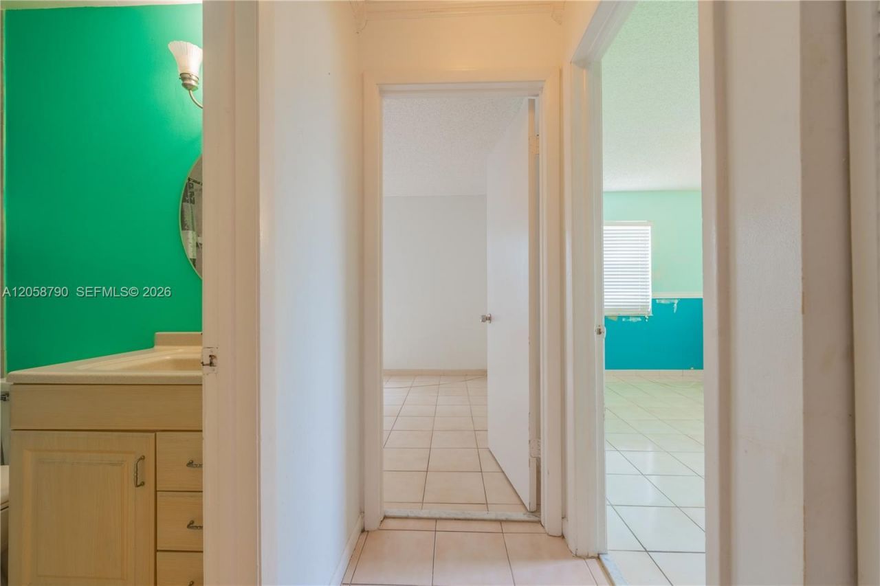 6660 SW 130th Ave , Unit 1701, Miami, FL 33183 Photo