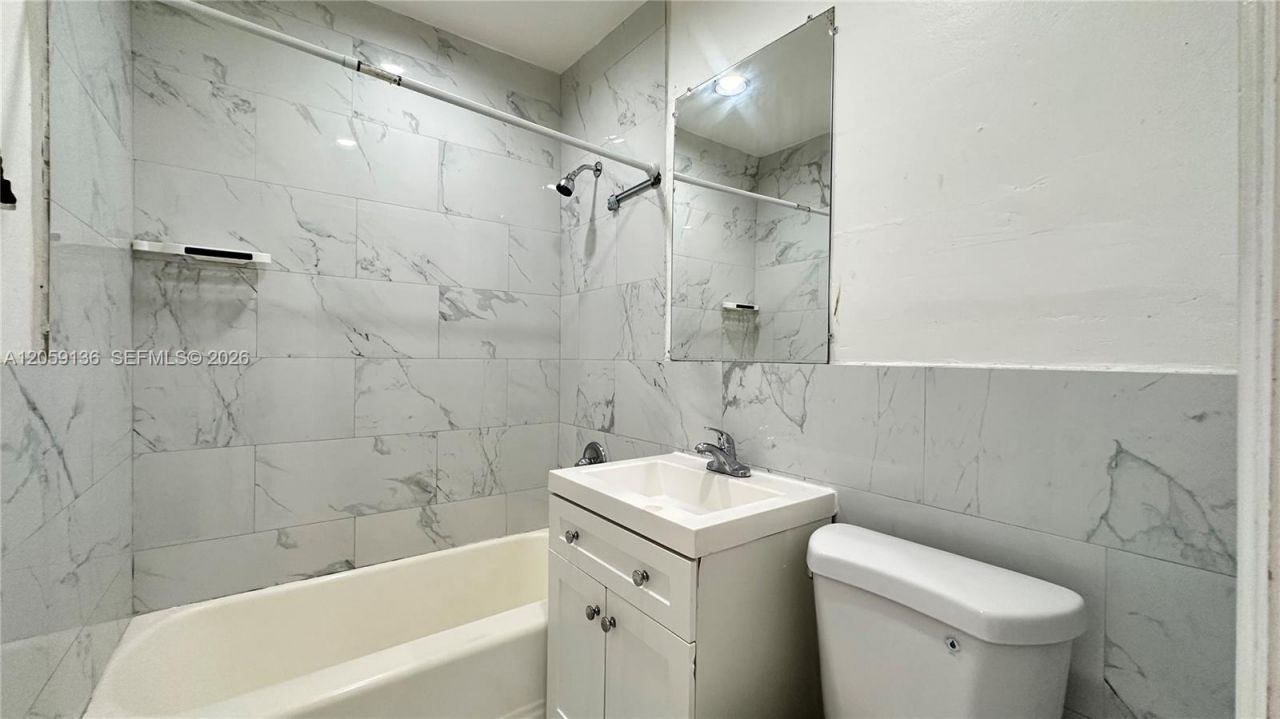 2220 Charleston St , Unit 2, Hollywood, FL 33020 Photo